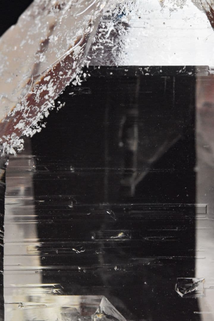 カイラス産 高品質 ライトスモーキークリアポイント