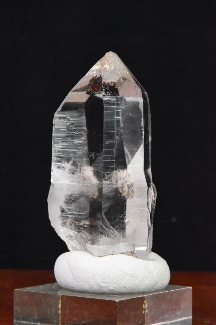 カイラス産 高品質 ライトスモーキークリアポイント