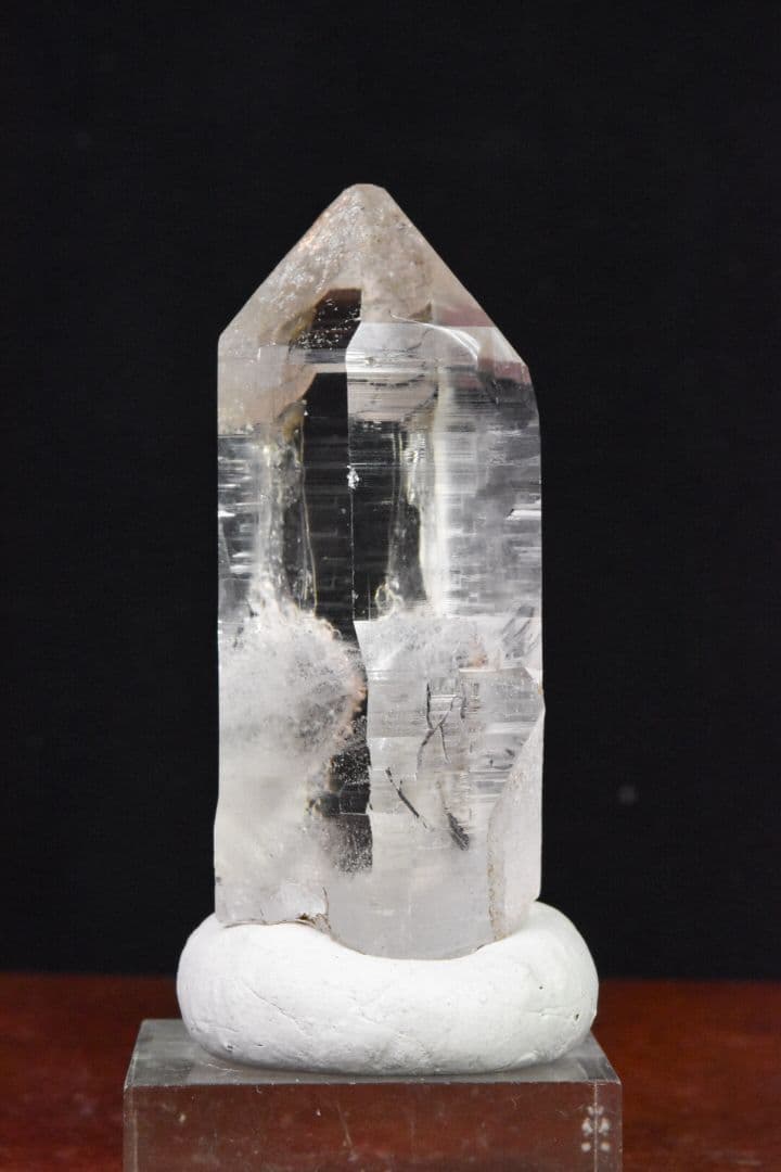 カイラス産 高品質 ライトスモーキークリアポイント