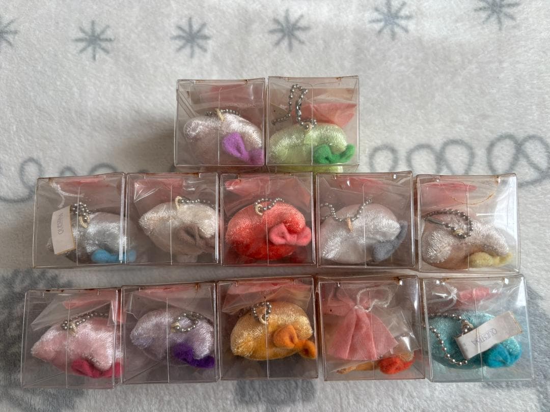 新品未開封　ハローキティ　QUESTINA マスコットぬいぐるみ全12点セット