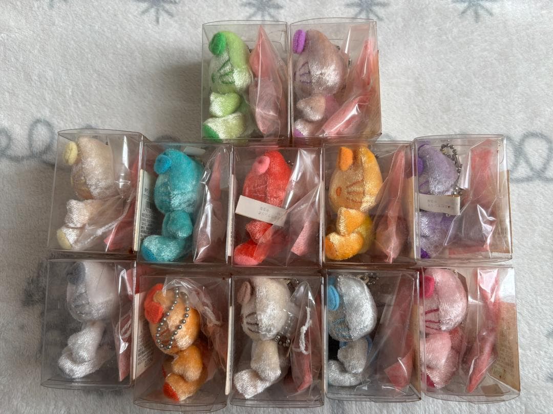 新品未開封　ハローキティ　QUESTINA マスコットぬいぐるみ全12点セット