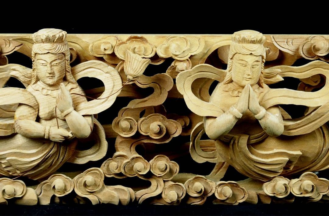特価【欄間　天女】80ｃｍ　透かし彫り　美術的装飾　古民家　天からの守護　清らか