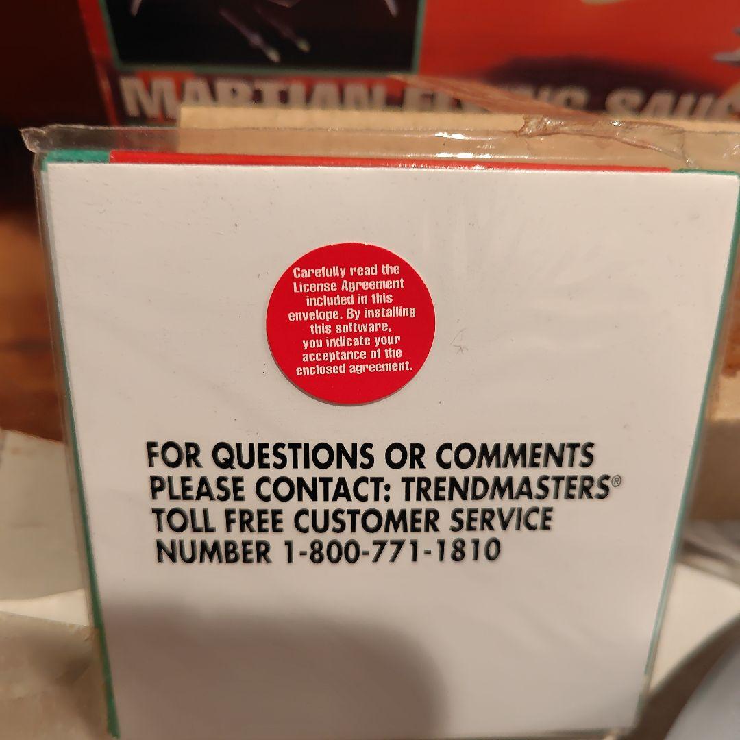 Mars Attacks! 火星人の飛行円盤