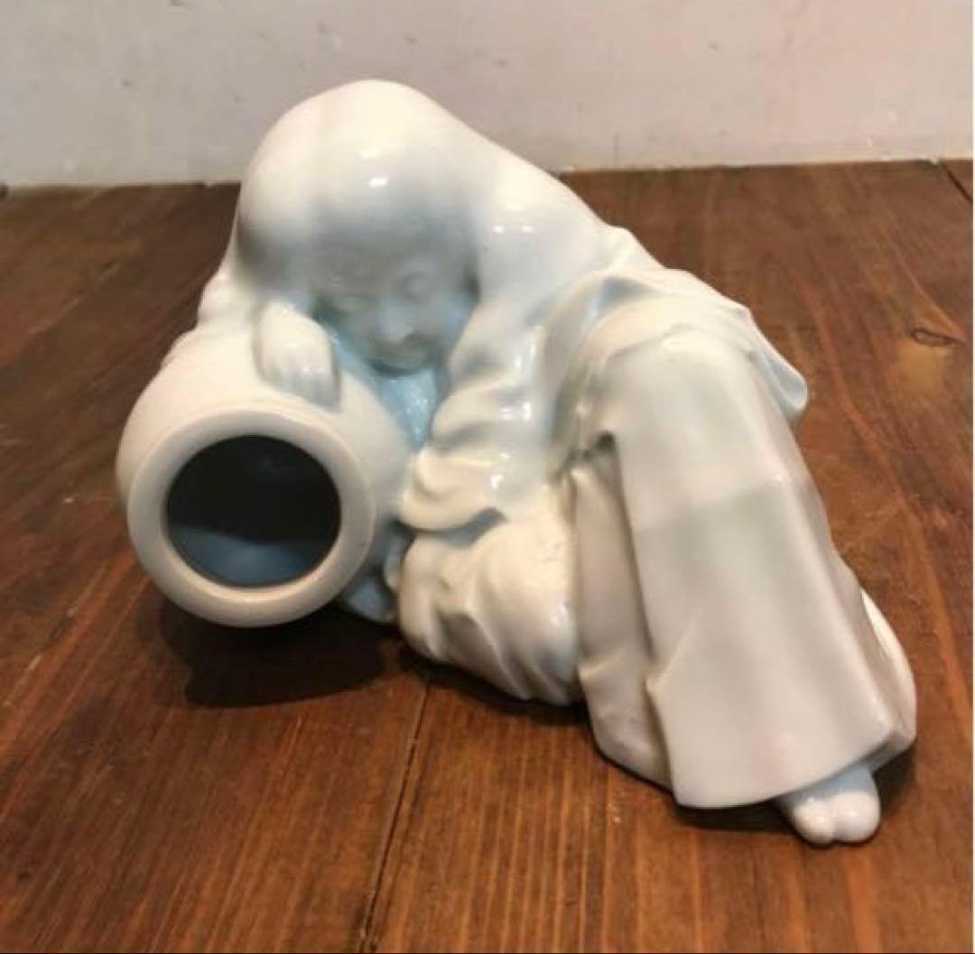 美品　陶器　慈山伯　猩々　白磁　置物　オブジェ　当時物　丁寧な作り