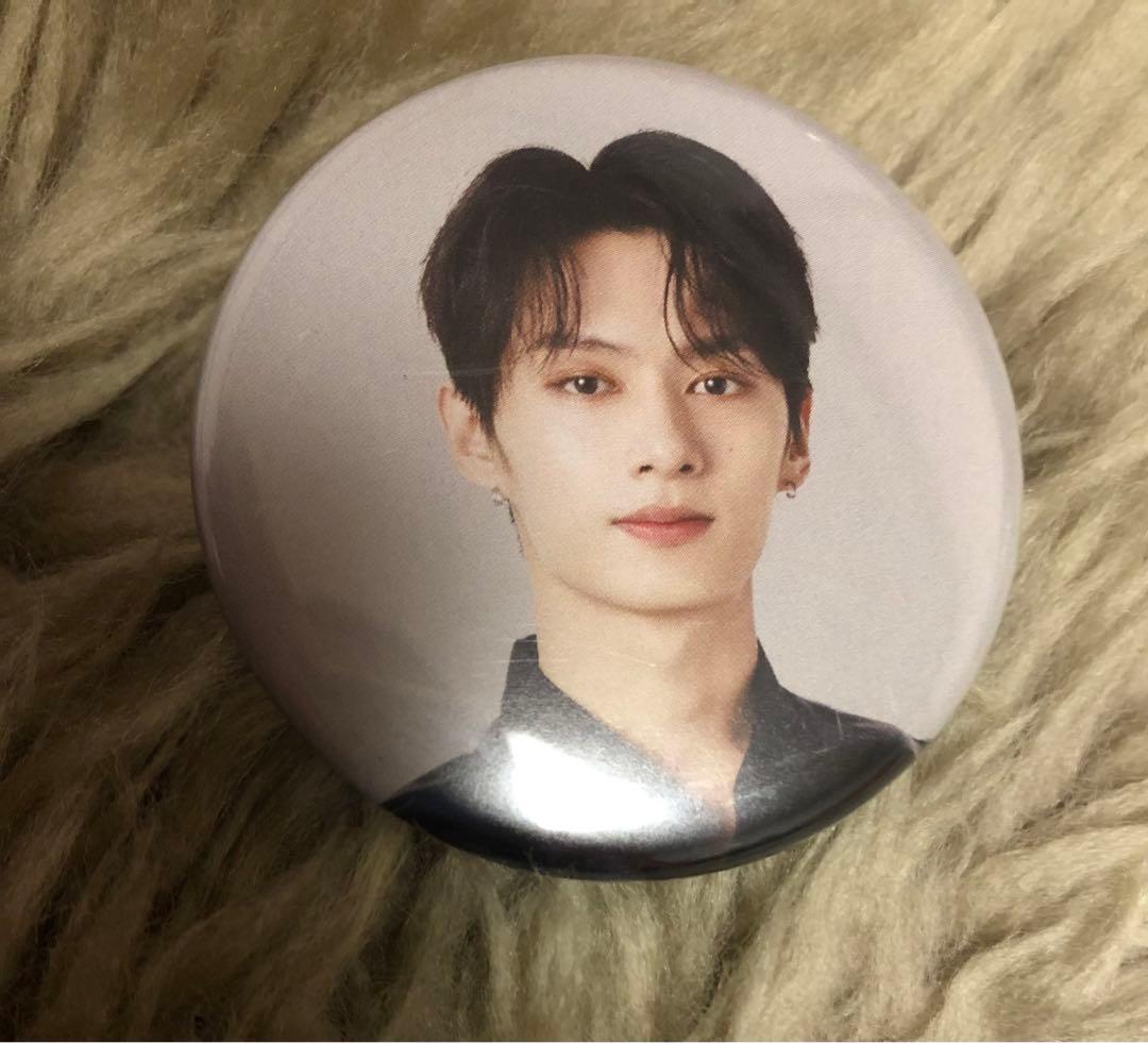 SEVENTEEN CAFE2023 缶バッジ JUN ジュン - メルカリ