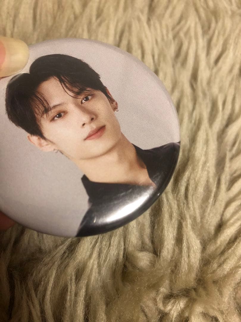 SEVENTEEN CAFE2023 缶バッジ JUN ジュン - メルカリ