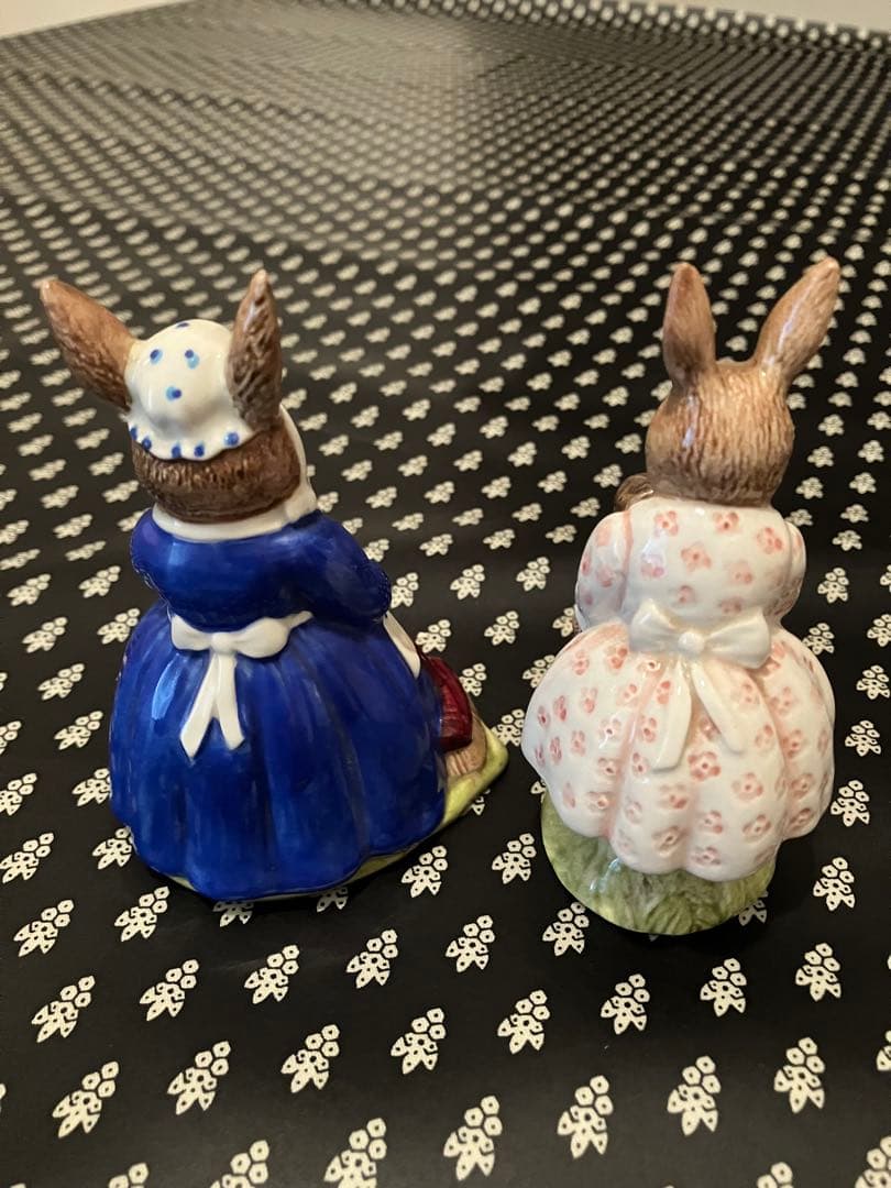 ピーターラビット　置物　フィギュリン　BESWICK ロイヤルドルトン