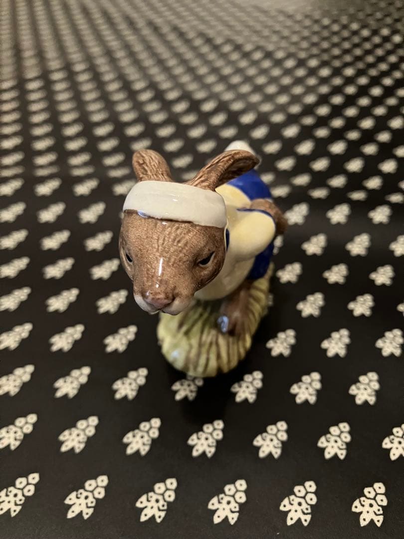 ピーターラビット　置物　フィギュリン　BESWICK ロイヤルドルトン