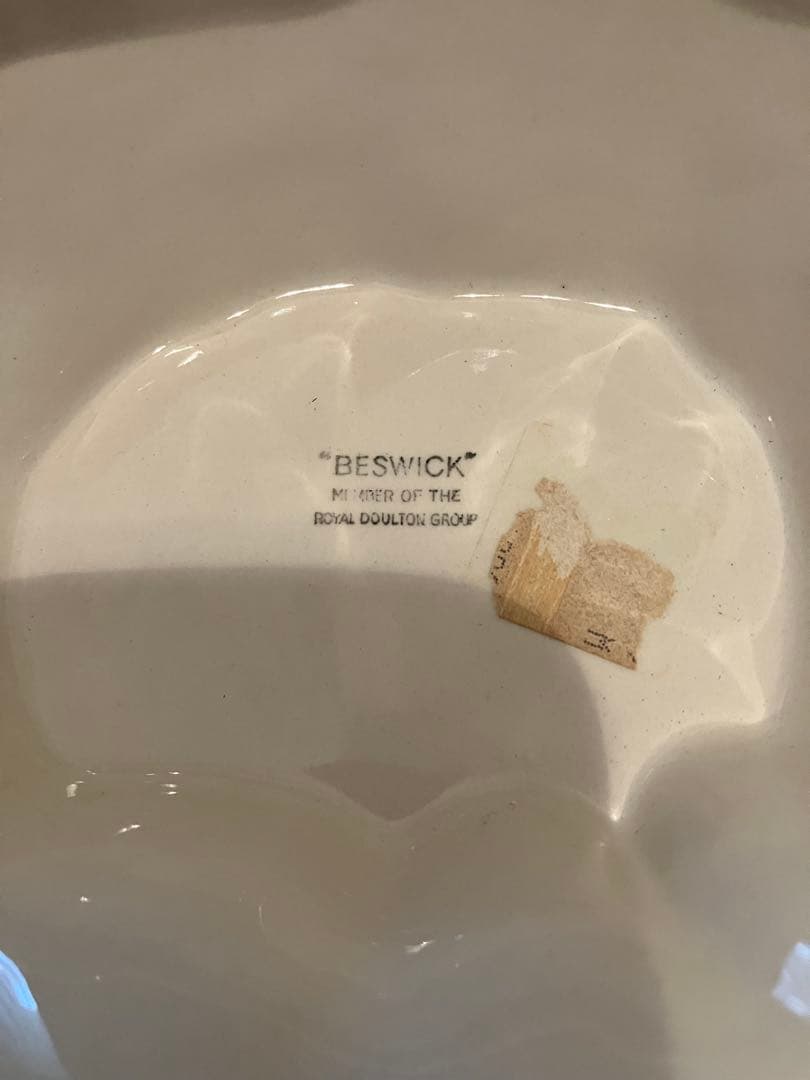 ピーターラビット　置物　フィギュリン　BESWICK ロイヤルドルトン