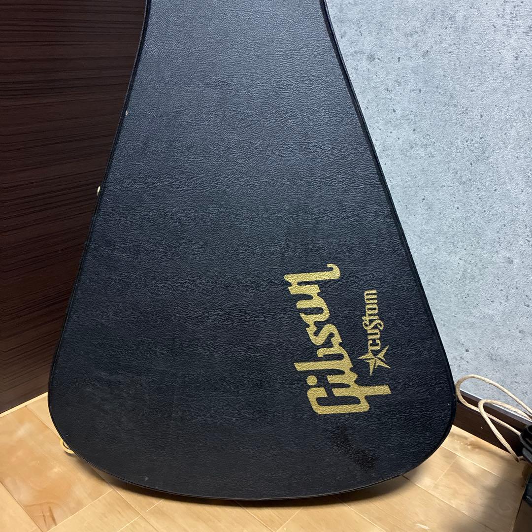 リ*ー様 Gibson Custom Shop 1967 Flying V 20 - メルカリ