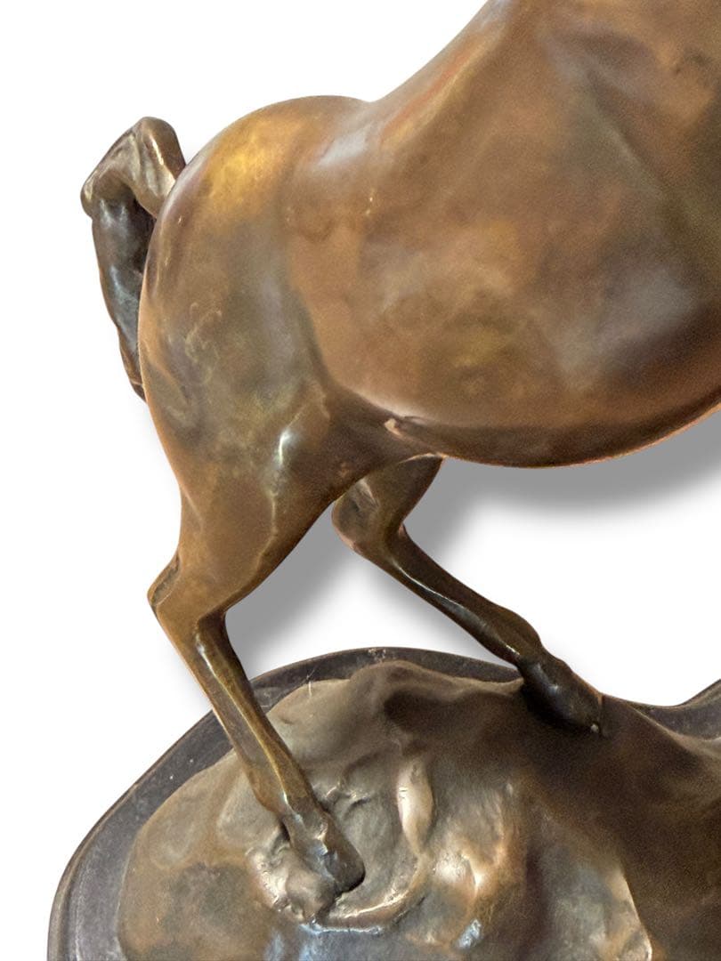 #馬モチーフ ブロンズ調 置物 オブジェ 韓国製