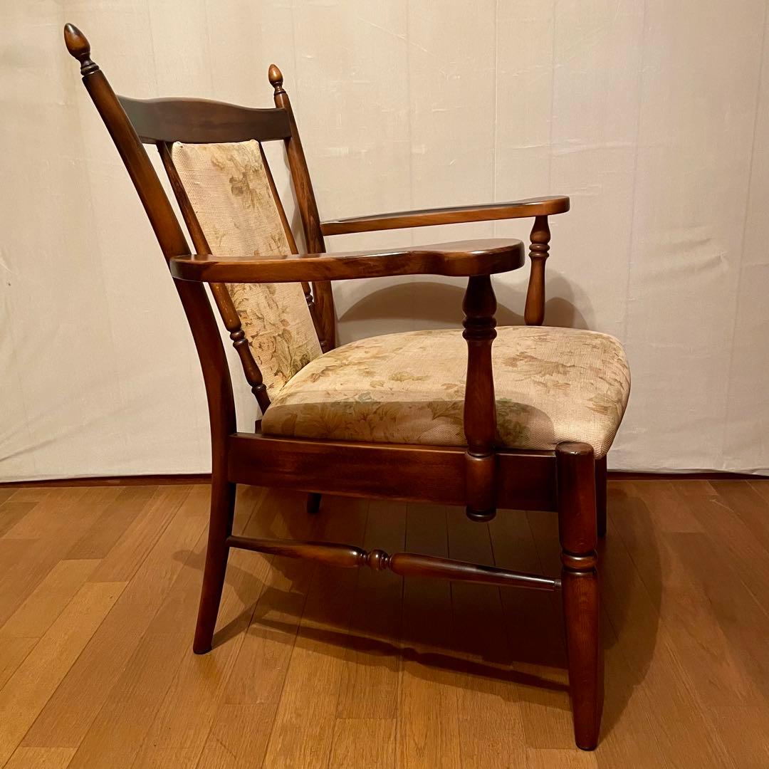 【カリモク】\"コロニアル\" WC0020GK ラウンジチェア No.2