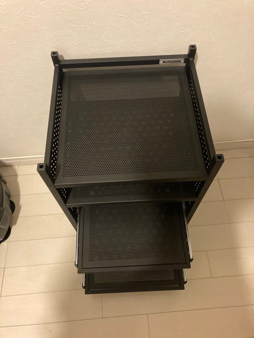 【美品】Bauhutte(バウヒュッテ) ゲーム機収納ラック スライダー式