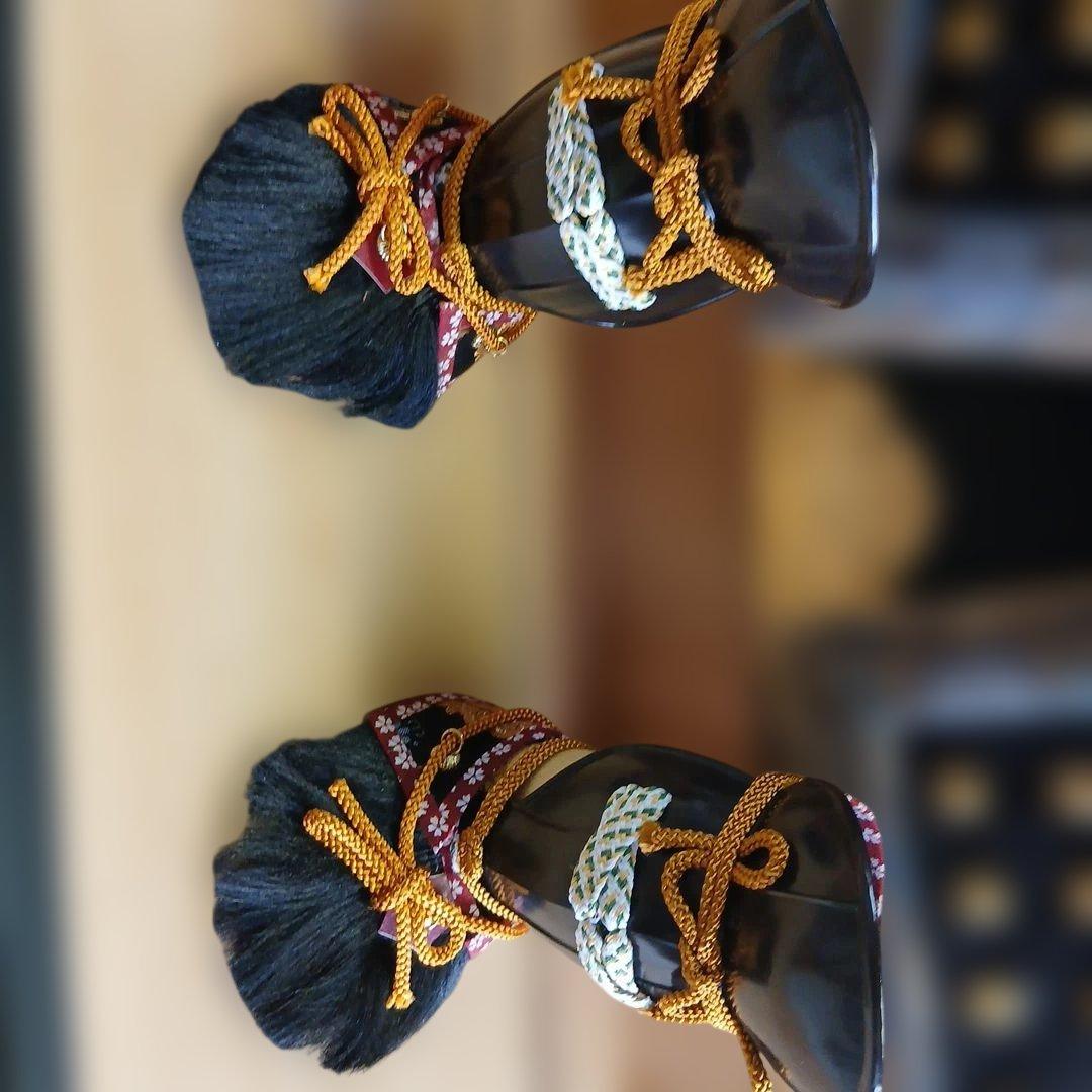 五月人形 伝統的武士の鎧 黒金