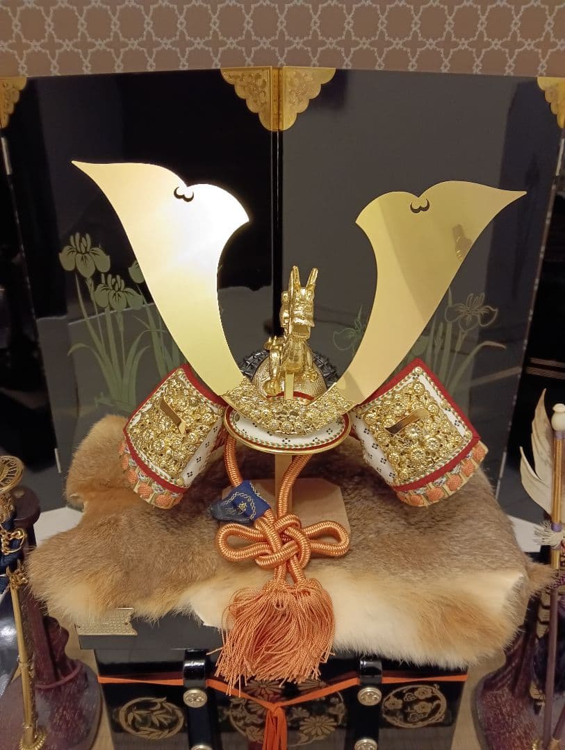 豪華な五月人形 ケース付き 大型