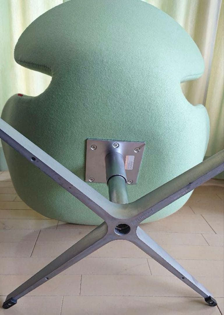 RARARA　フリッツ・ハンセン スワンチェア