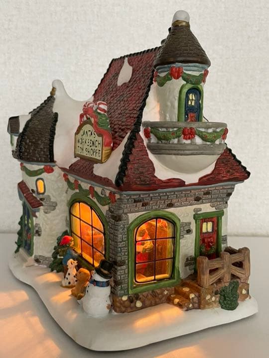 ミニチュア　ドールハウス　ライト　　　　　「サンタのおもちゃ工房」