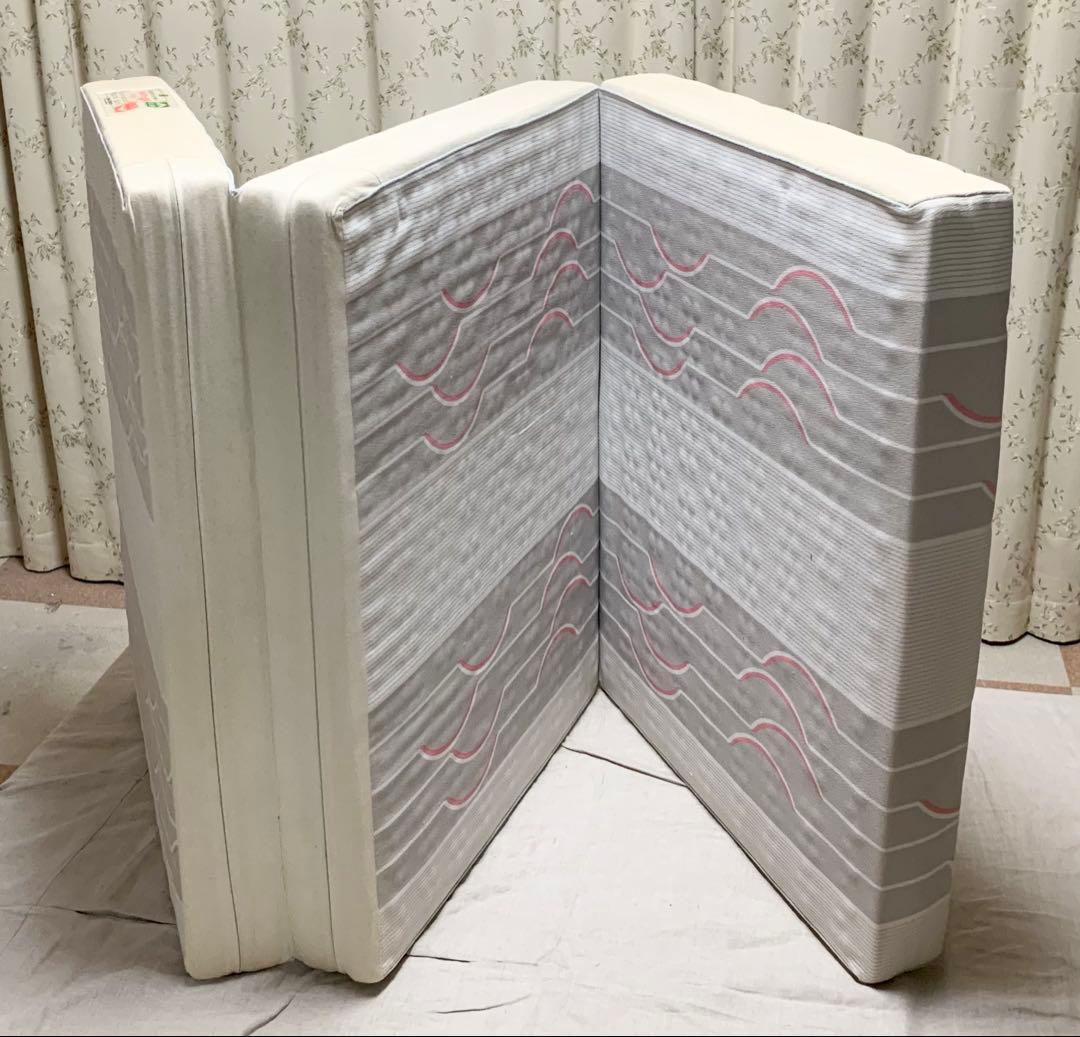 ヘルスウェーブ ゴールド マットレス すややか カイロプラクティック