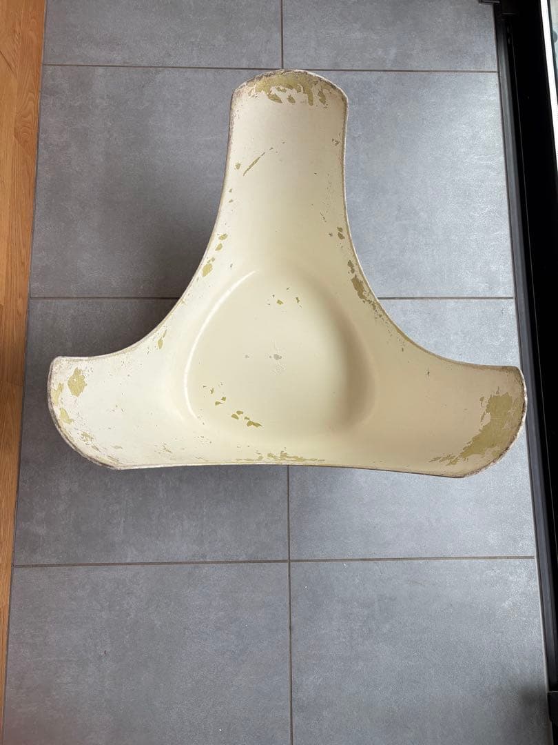 コトブキ社 エレファントスツール オリジナル 柳宗理 クリーム色