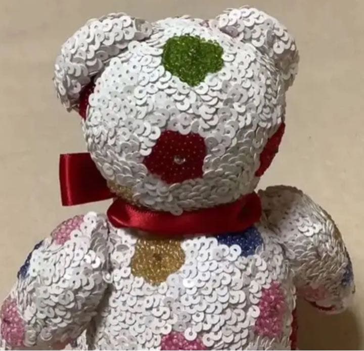 ✿(田川啓二)お花模様のビーズ刺繍ベア