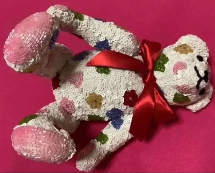 ✿(田川啓二)お花模様のビーズ刺繍ベア