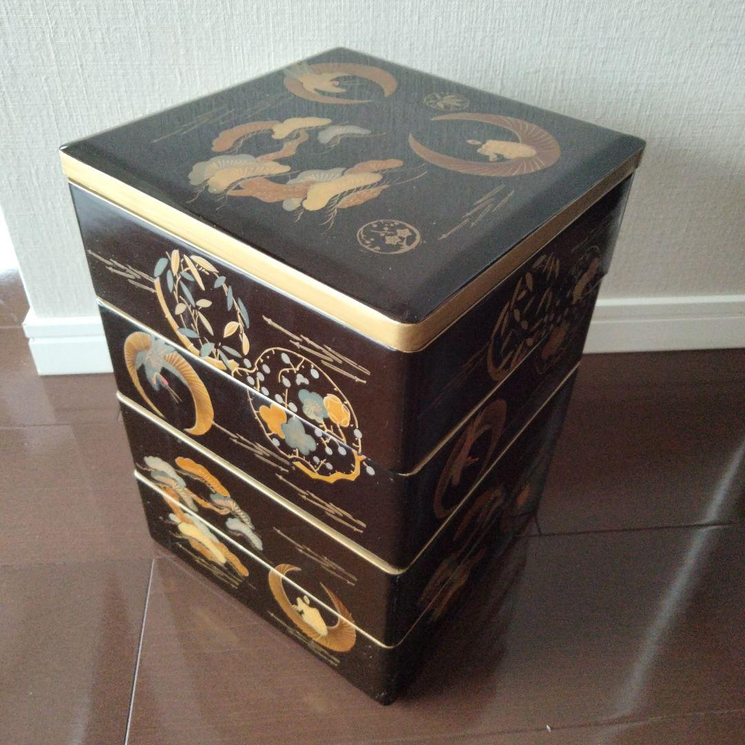 輪島塗　４段お重