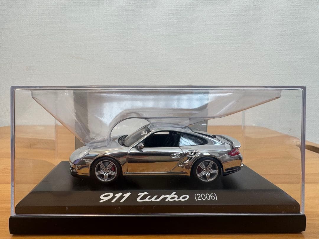 【MINICHAMPS】※難あり限定2006台Porsche911 turbo