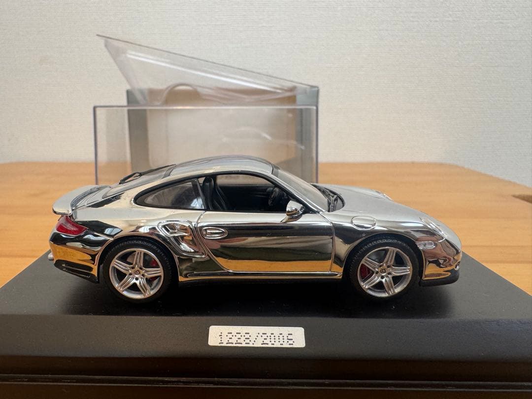 【MINICHAMPS】※難あり限定2006台Porsche911 turbo