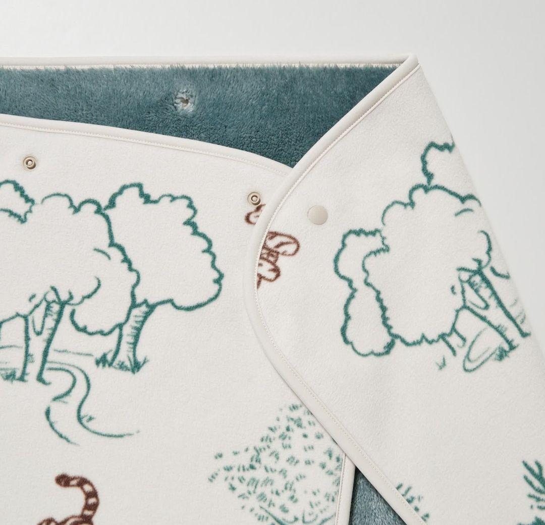 ユニクロ×プーさん　フリースブランケット　膝掛け