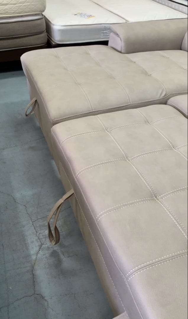 新品未使用　ソファ　ソファベッド　 収納箱　￼USBポート付き　(滋賀県内のみ)