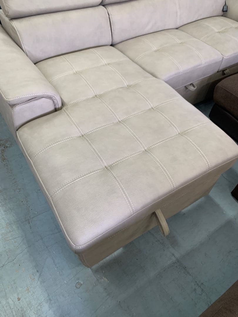 新品未使用　ソファ　ソファベッド　 収納箱　￼USBポート付き　(滋賀県内のみ)