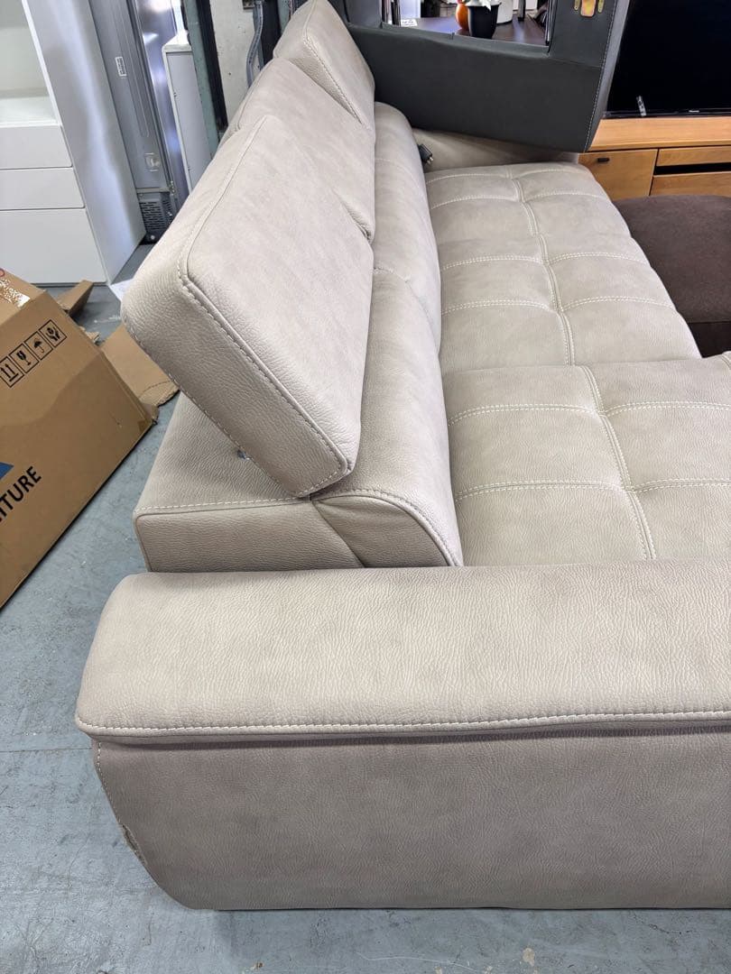 新品未使用　ソファ　ソファベッド　 収納箱　￼USBポート付き　(滋賀県内のみ)