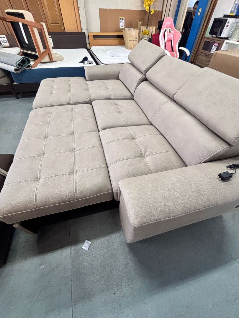 新品未使用　ソファ　ソファベッド　 収納箱　￼USBポート付き　(滋賀県内のみ)