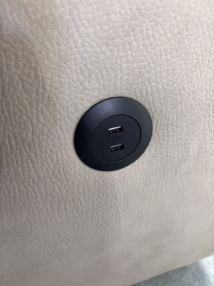 新品未使用　ソファ　ソファベッド　 収納箱　￼USBポート付き　(滋賀県内のみ)