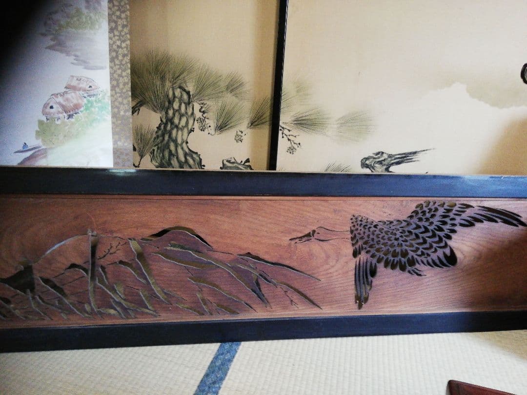 欄間(草原の白鳥)