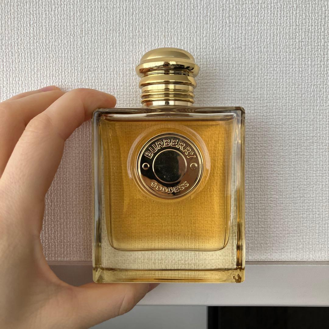 新品未使用】BURBERRY GODDESS オードパルファム 100ml - メルカリ