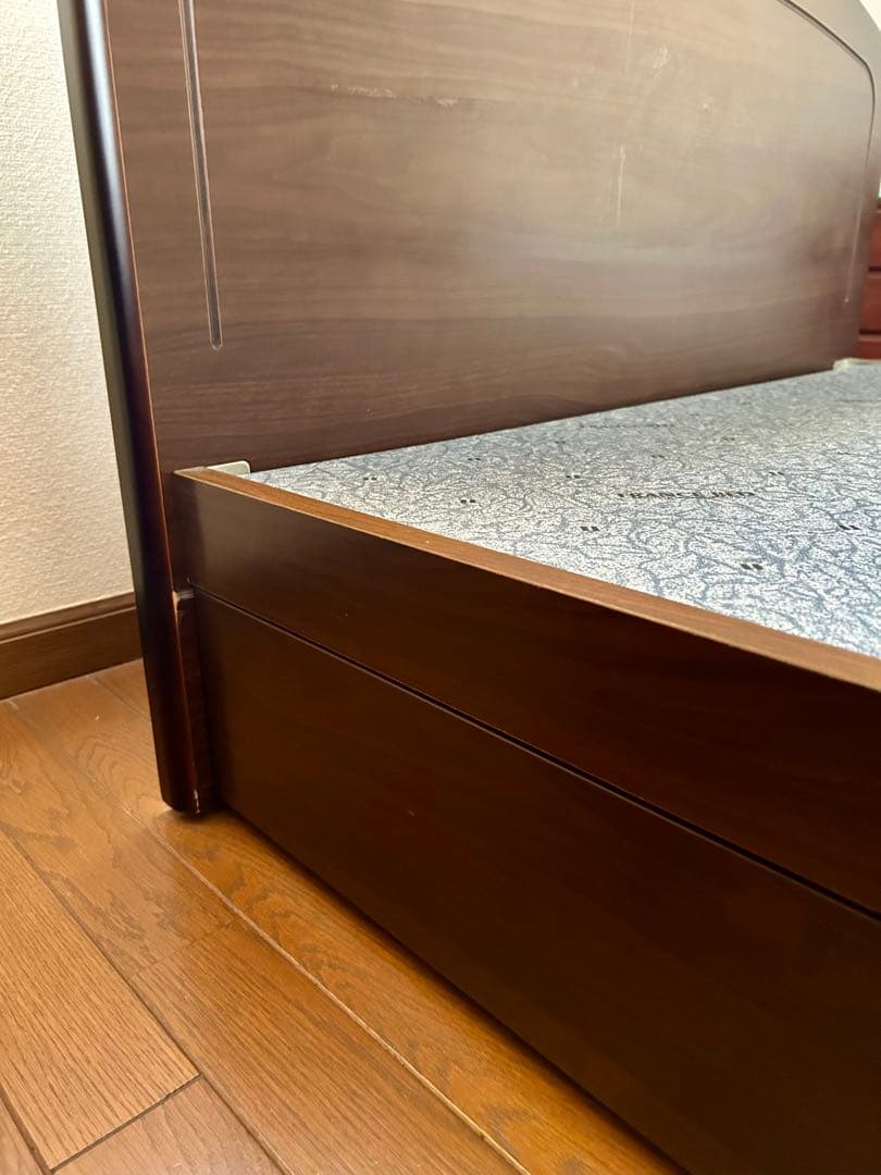 フランスベッド　木製シングルベッド フレーム　一台