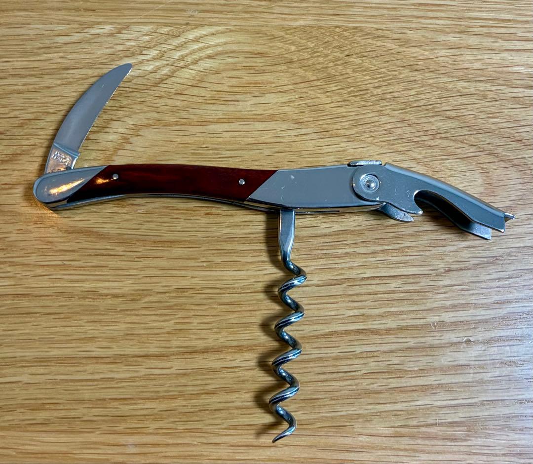 シャトーラギオール　ソムリエナイフ