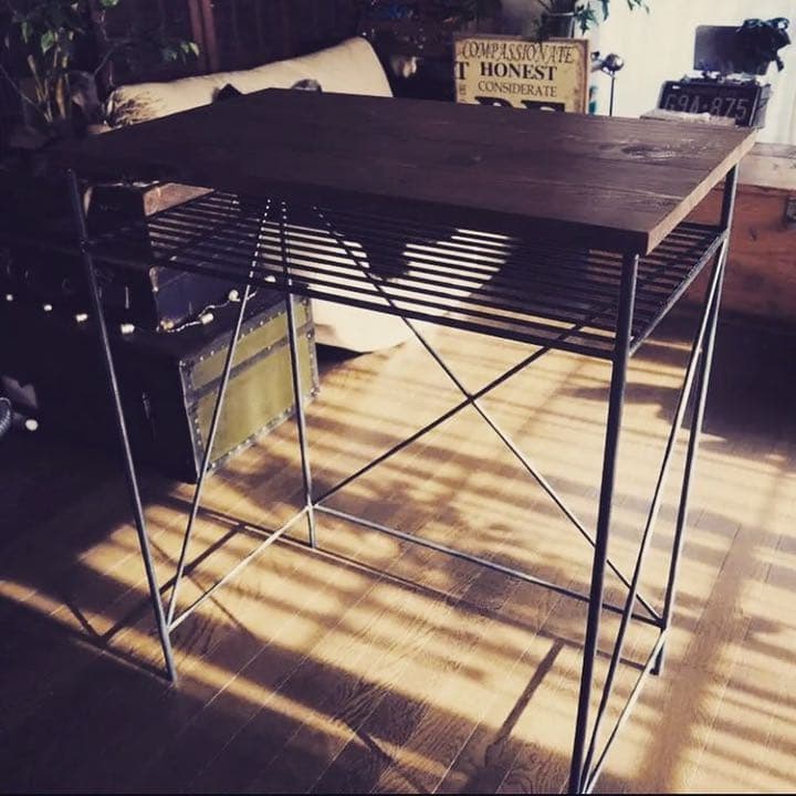 アイアンデスク　アイアン家具　カフェテーブル　書斎　男前　アンティーク レトロ