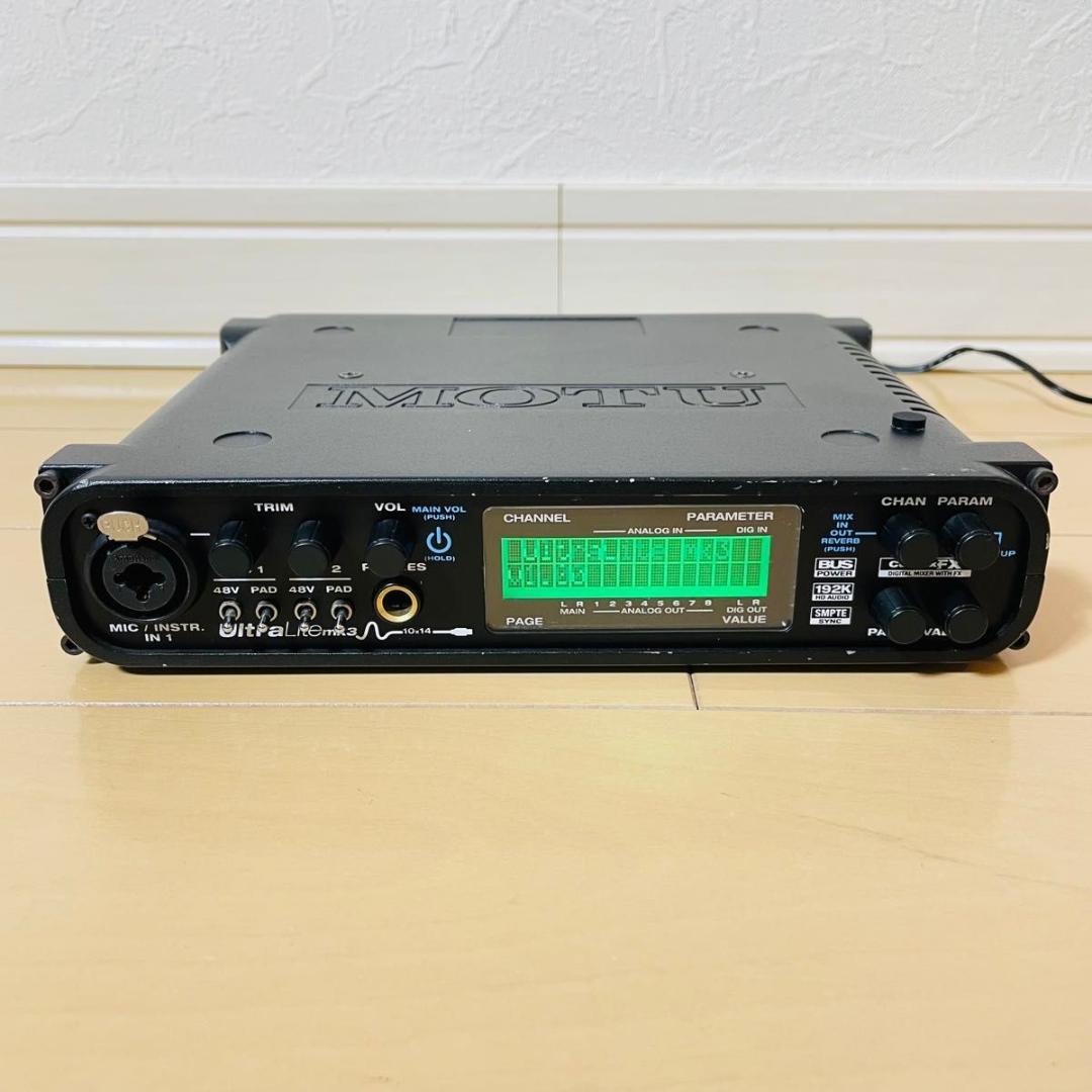 MOTU UltraLite MK3 オーディオインターフェイス