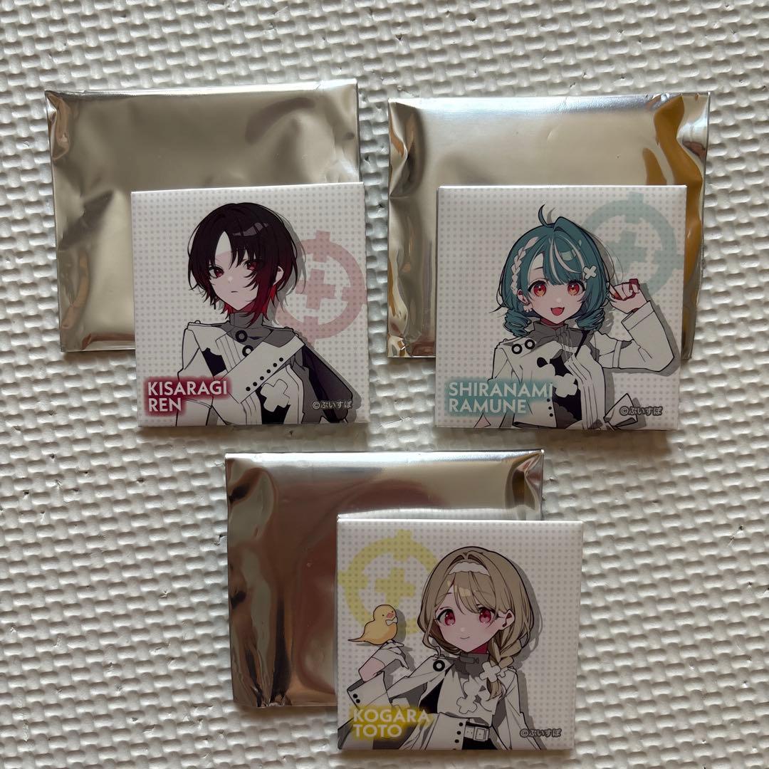 ぶいすぽっ！缶バッジ 小雀とと、如月れん、白波らむね - メルカリ