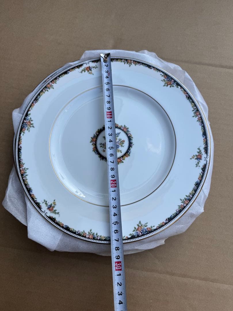 ウェッジウッド　オズボーンディナー皿 4枚27cm未使用保管品