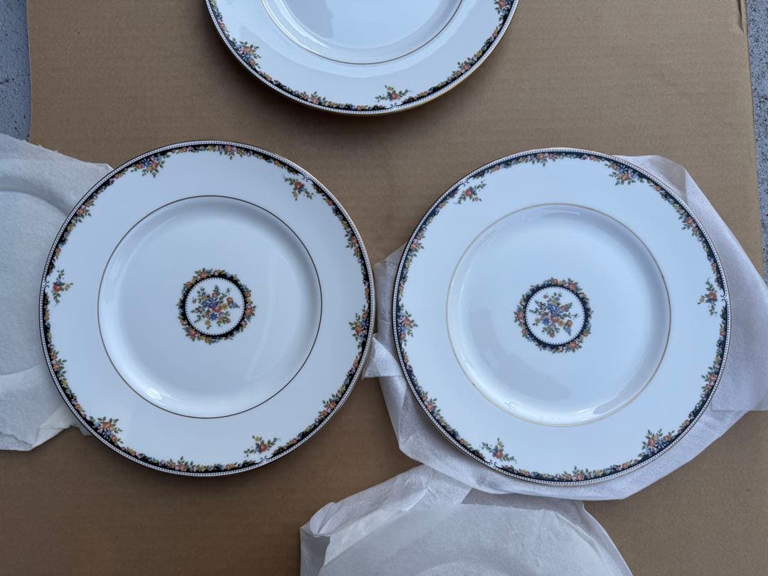 ウェッジウッド　オズボーンディナー皿 4枚27cm未使用保管品