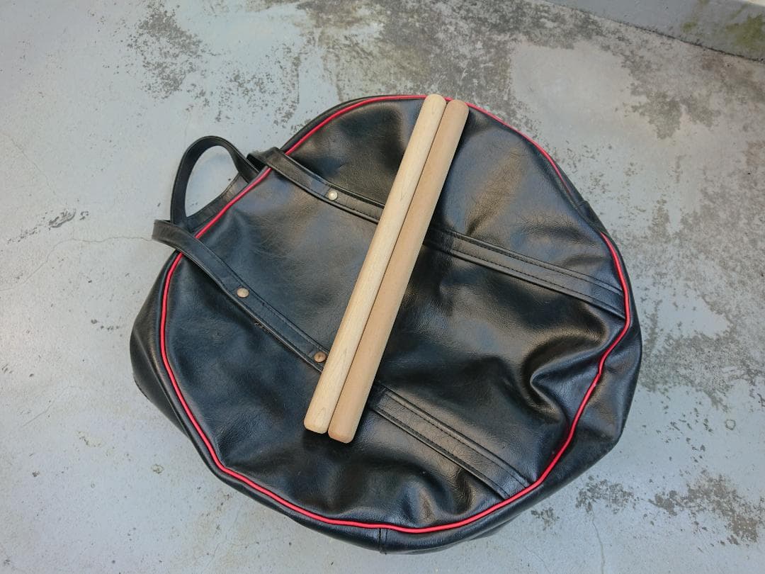 グッチーさん専用【送料無料】1尺5寸平胴太鼓 ケース・バチ付き