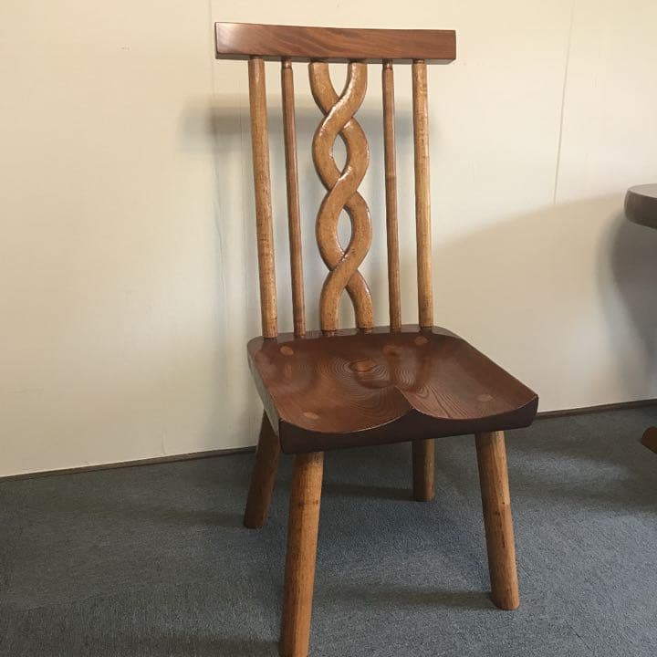 椅子①   手作り、漆仕上げ　家具職人