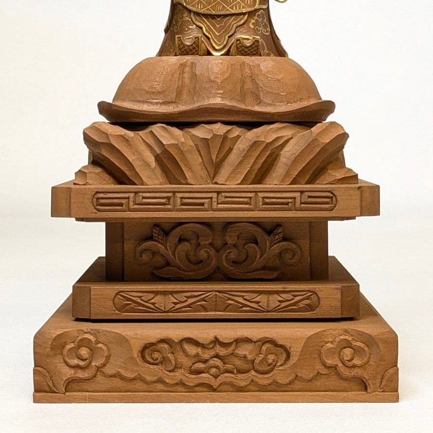 【ゲリラセール・新品】 帝釈天　金泥　紅檀　総高さ約27.5㎝　インドラ　帝釈