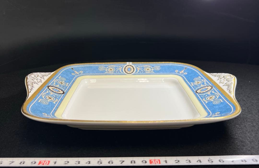 ウェッジウッド マデリン スクエアプレート 幅約28㎝ 東Y8-0128☆1F