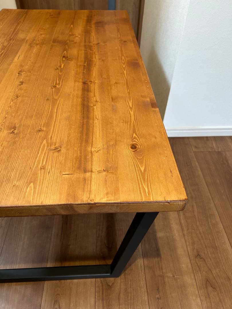 センターテーブル　カフェテーブル　ローテーブル　LOWYA