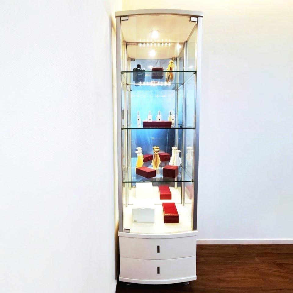 セレクトショップのような幻想的な空間を作る|商品代24,250+α=47,500