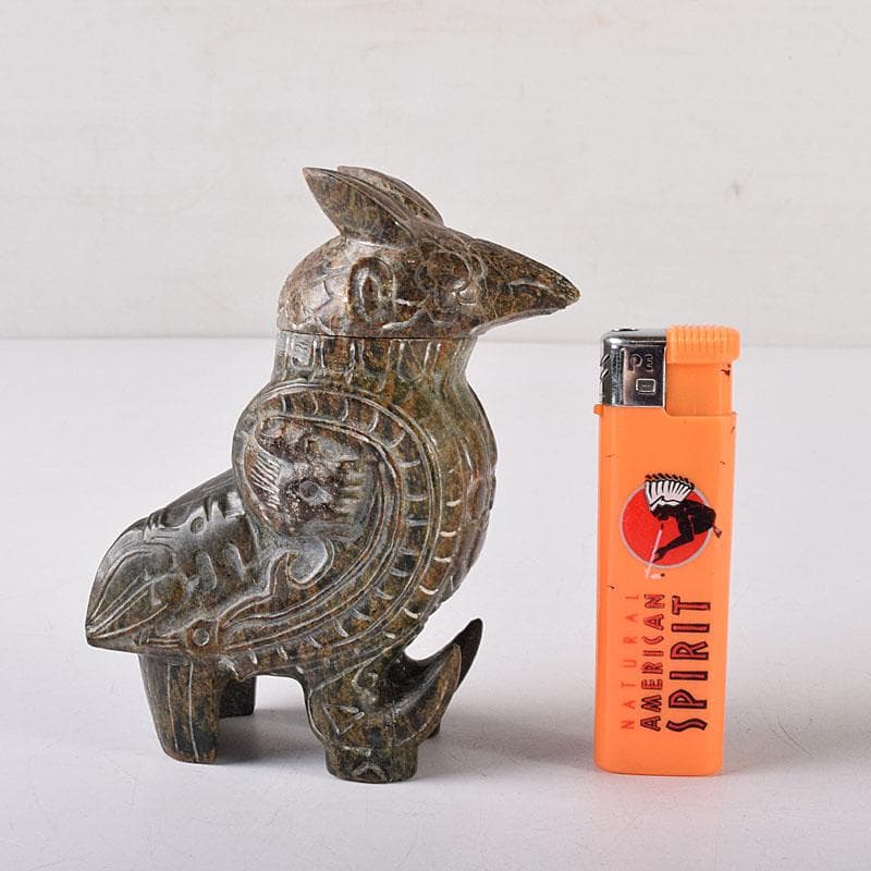 水芙蓉　中国　玉石彫刻　神獣型壷　V　R8307